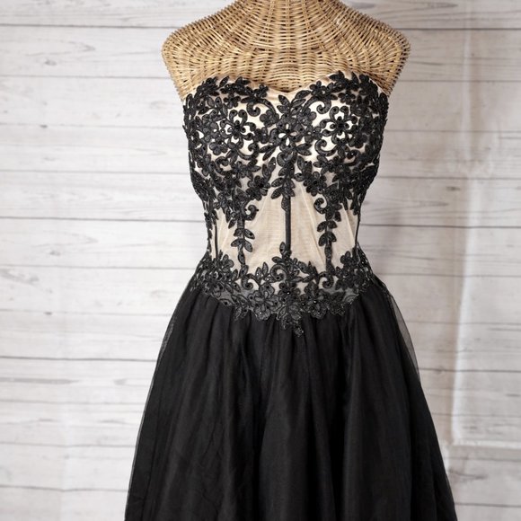 BA NITES VINTAGE LOOK DRESS - Picture 3 of 6